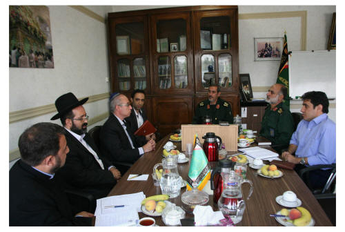 میز گری از سردار پاسدار احمد دولقدر امید محبتی - دکتر همایون سامه یح ، حاخام دکتر حمامی